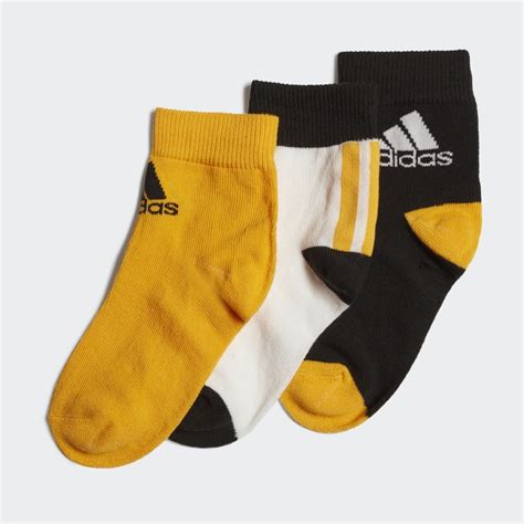 calcetines amarillos adidas
